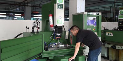 東莞恩創(chuàng)精密五金-鋅合金壓鑄件應(yīng)用于哪個(gè)行業(yè)？