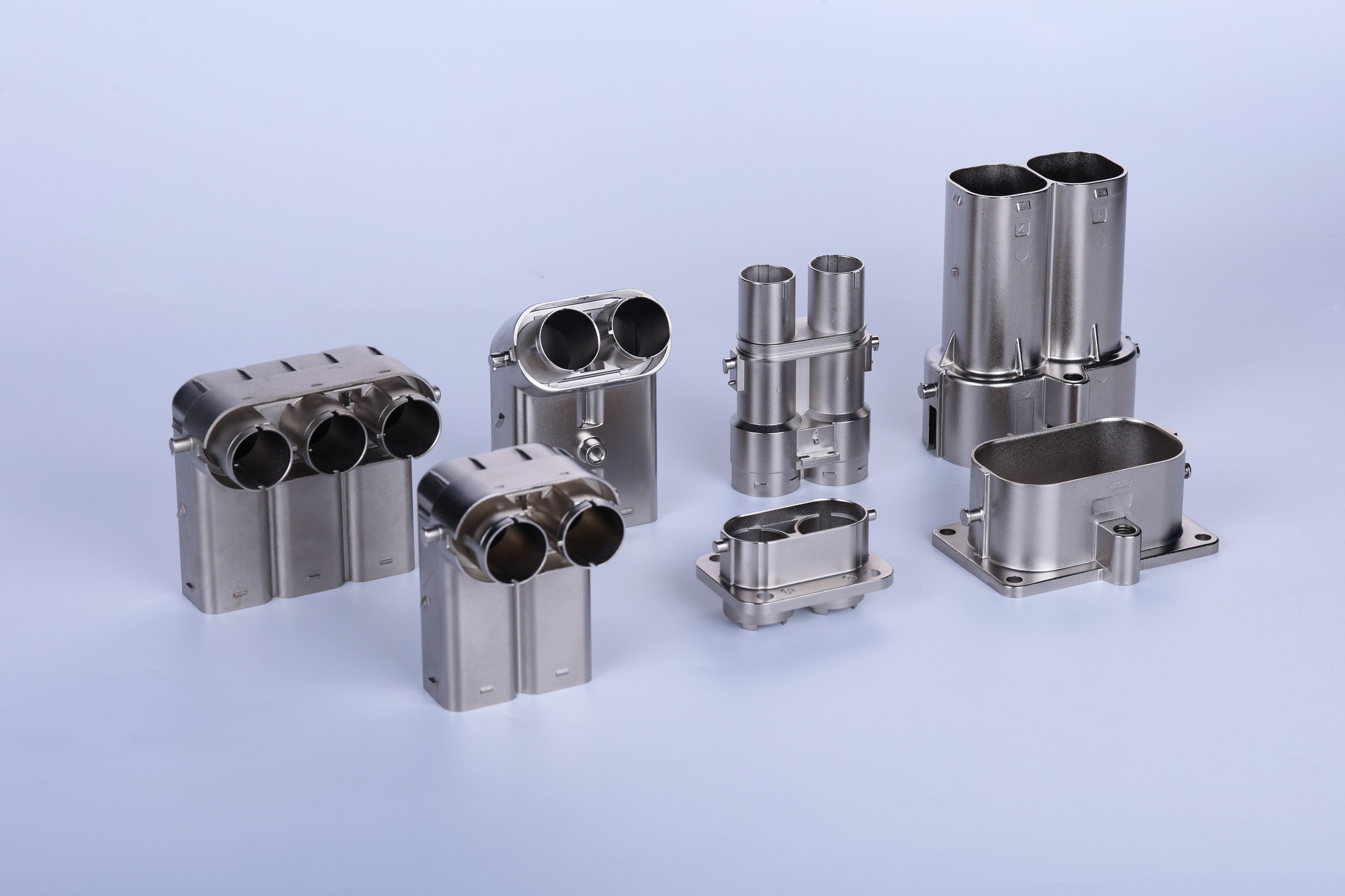 東莞市恩創精密五金科技有限公司取得防止芯腳彎曲的多芯插頭專利，避免在插接過程中造成芯腳彎曲